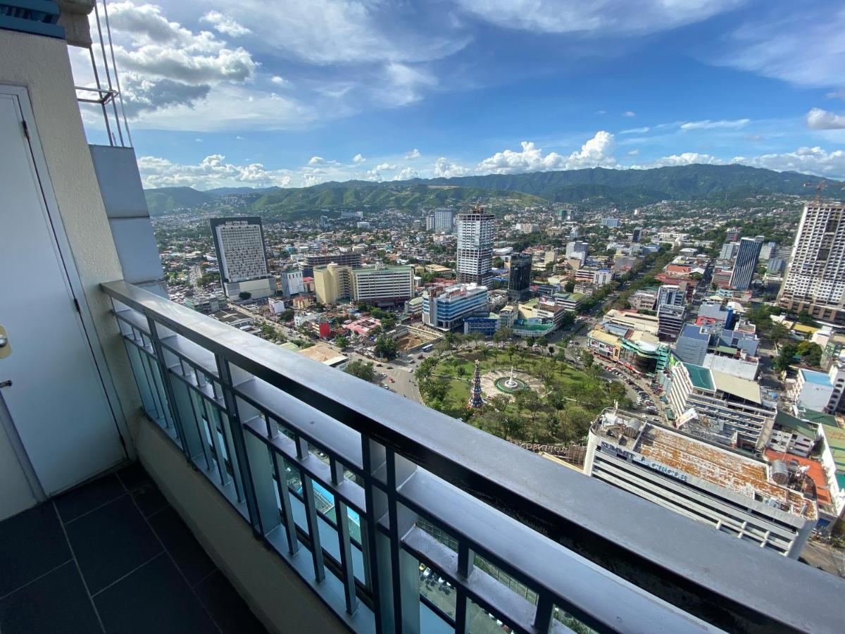 Cebu City Huge Lofts By P&J Eksteriør bilde